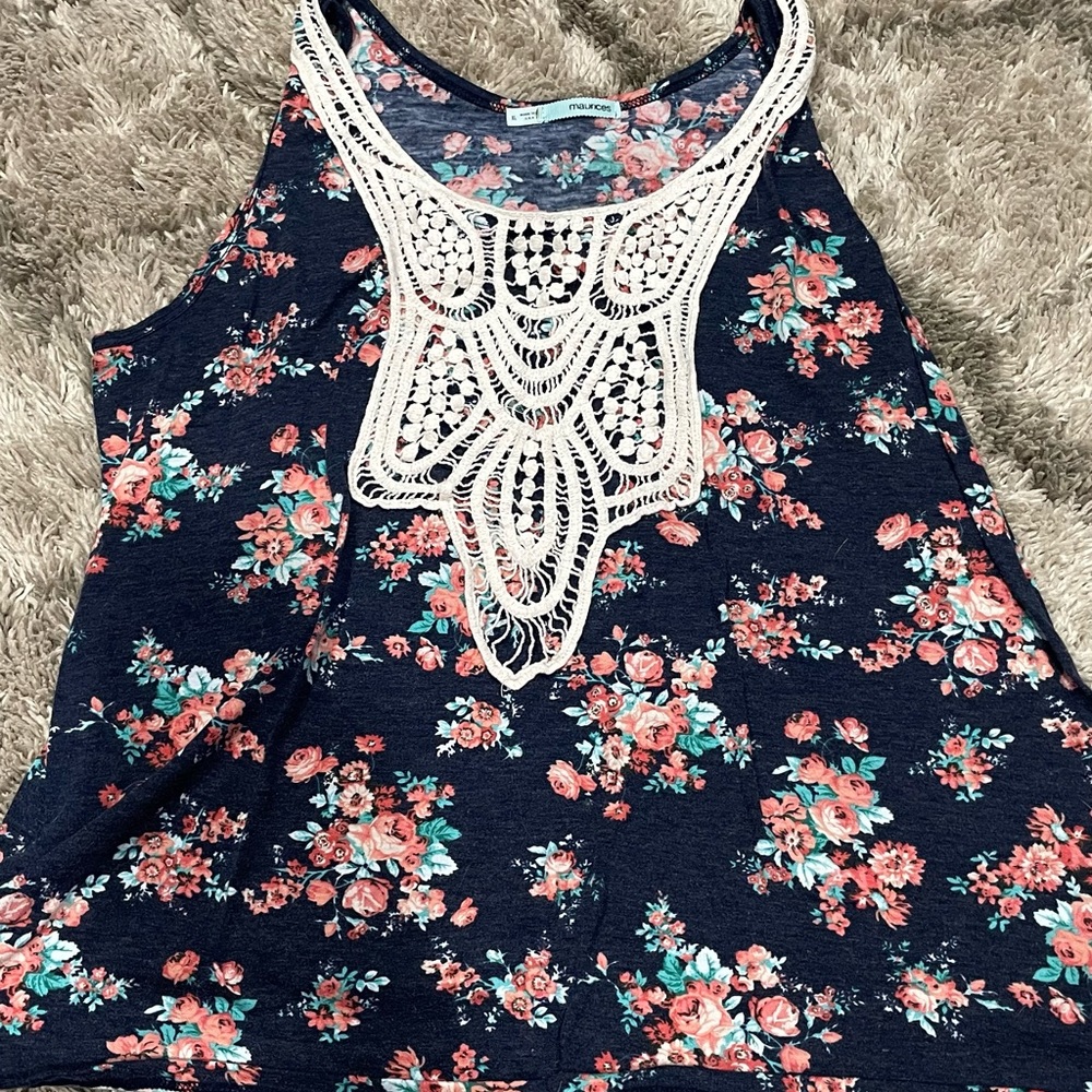 Maurice’s tank top